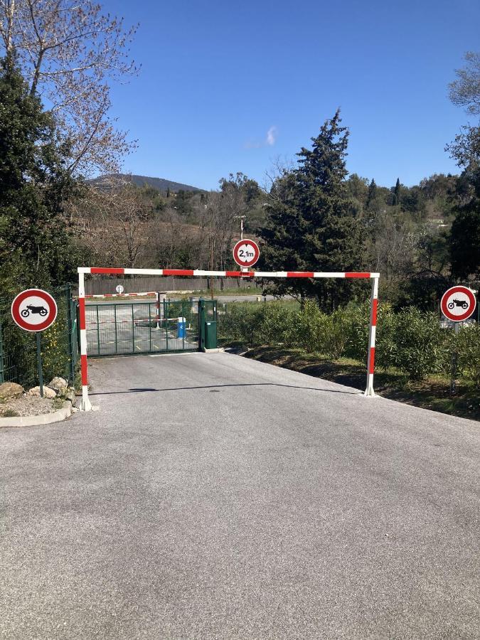 Apartamento Les Restanques Glycines 2067 Grimaud Exterior foto